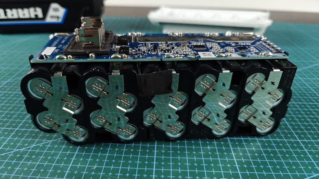 hart-40v-battery-another-side