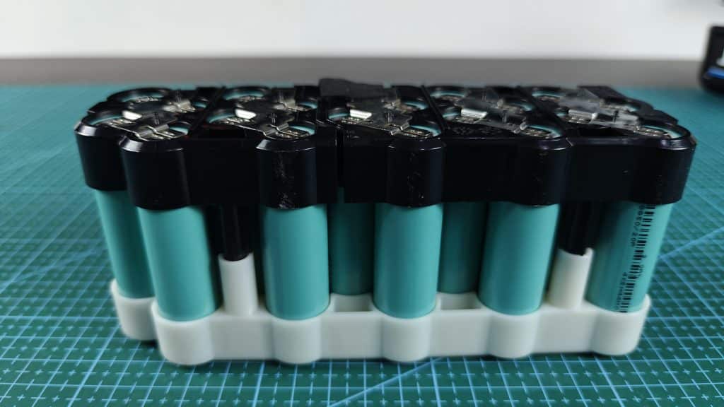 hart-40v-battery-bottom