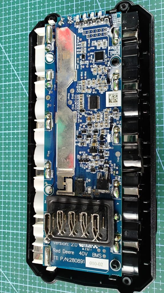 hart-40v-battery-top-view