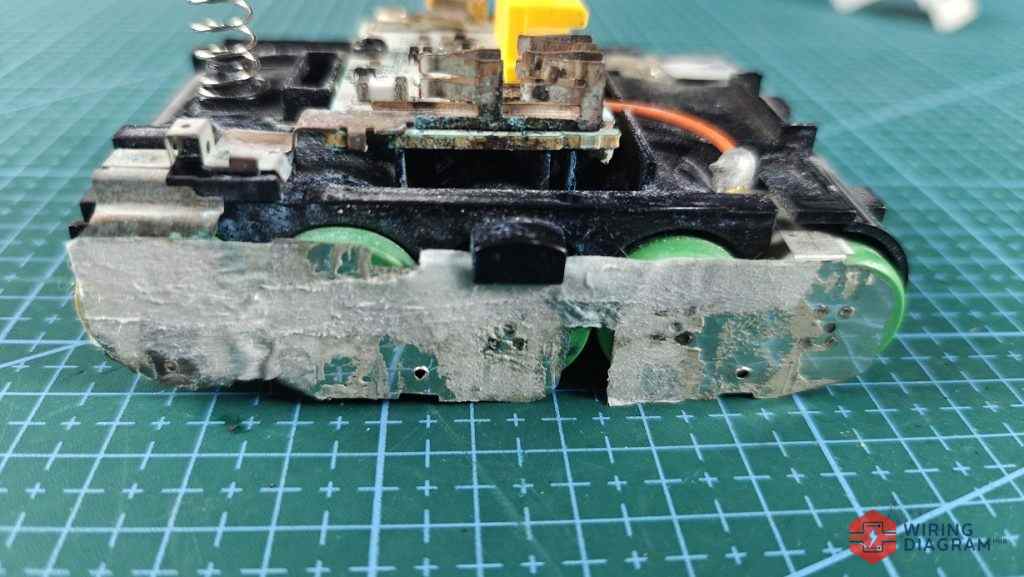 makita-18v-battery-cell