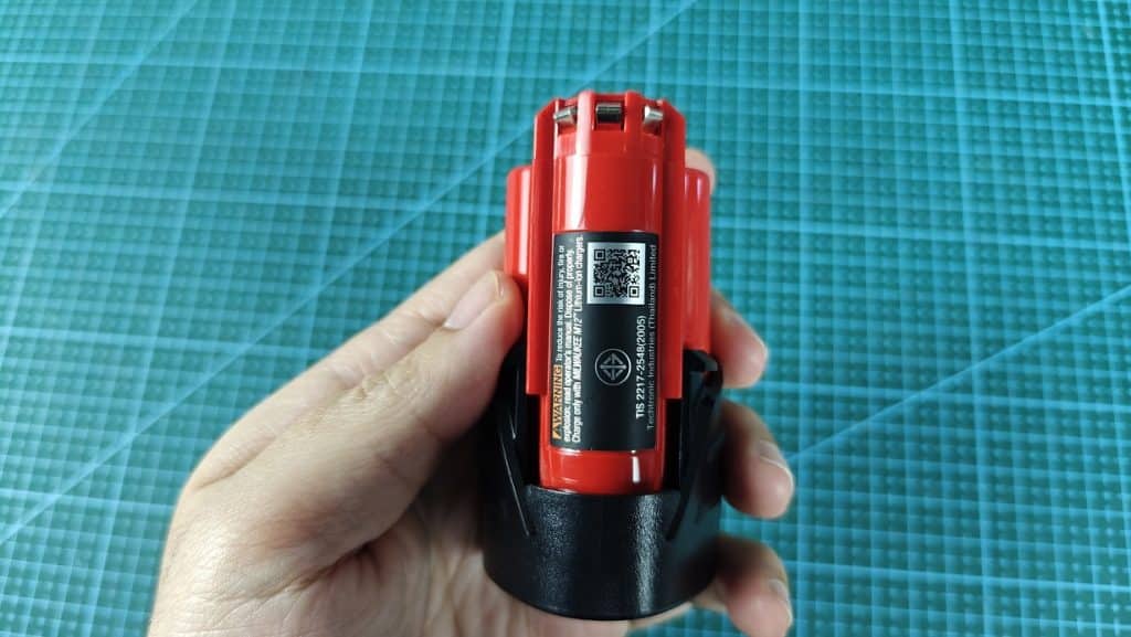 milwaukee-m12-battery